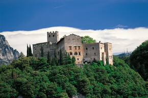 Calavino