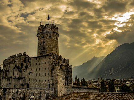 Trento - Castello del Buoncosiglio - Buonconsiglio Castle | © sara-lorenzini-instawalk-trento18