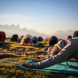 Yoga-Rifugio-Roda-di-Vael | © Yoga-Rifugio-Roda-di-Vael