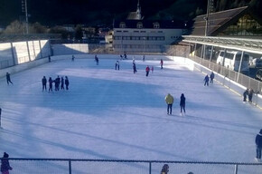 Ice-skating Rink in Transacqua