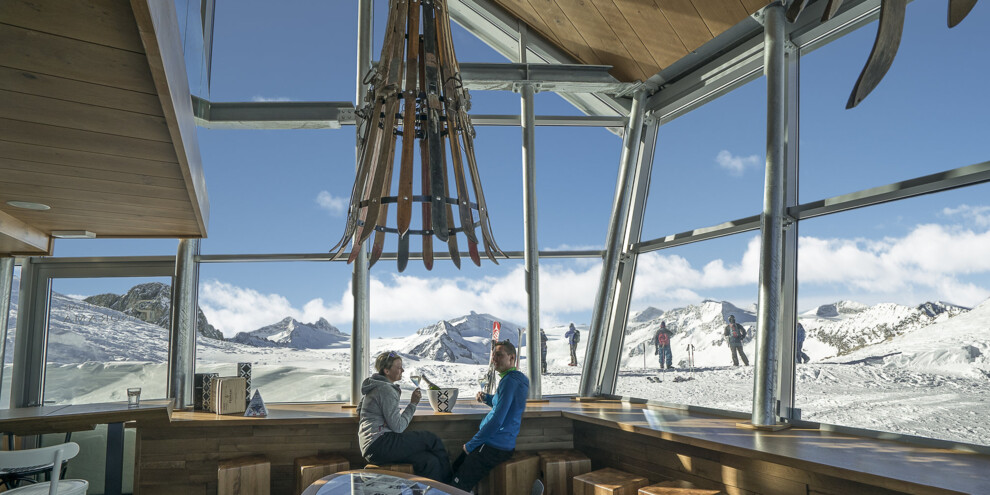Panorama 3000 Glacier: Aperitif on the rocks