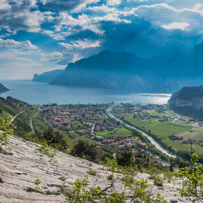 Family break on Trentino’s lakes