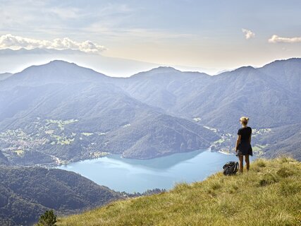 Lake Ledro trekking