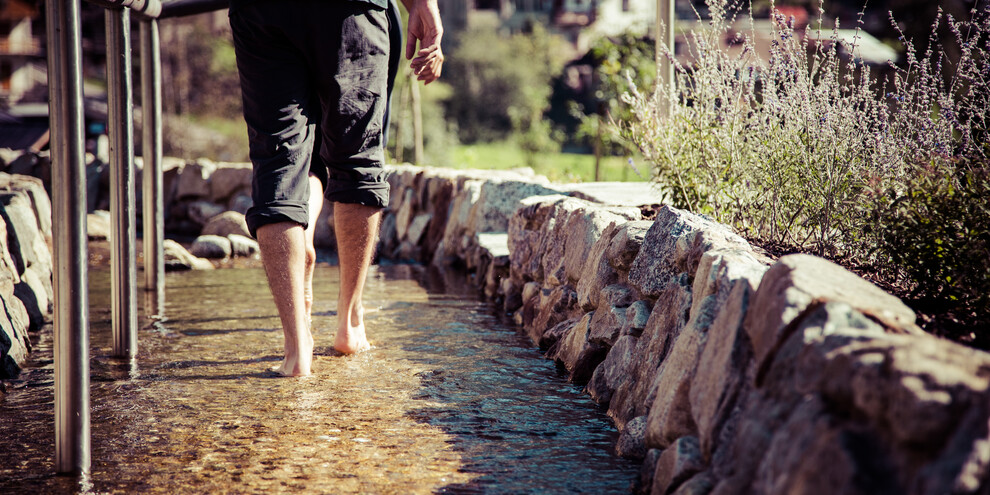 Open-air Kneipp therapy in the Val di Rabbi