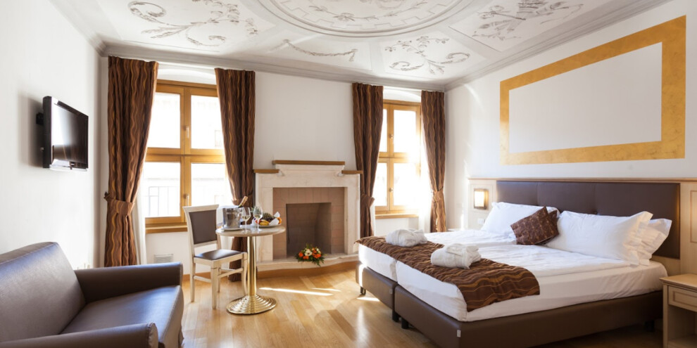 Riva del Garda: Hotel Portici 