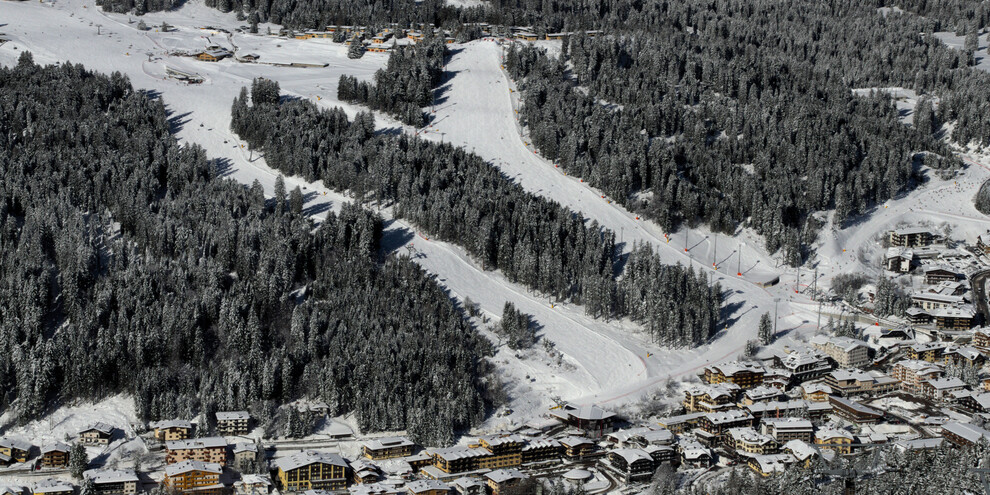 Canalone Miramonti, Madonna di Campiglio