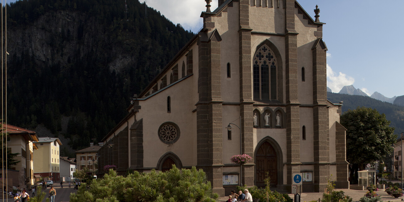 Die Kirche der Heiligen Phillipus und Jakobus #1 | © Foto Archivio Apt Val di Fiemme