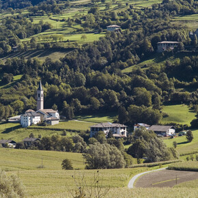 Chiesa di S. Lorenzo | © Foto Archivio Apt Terme di Comano