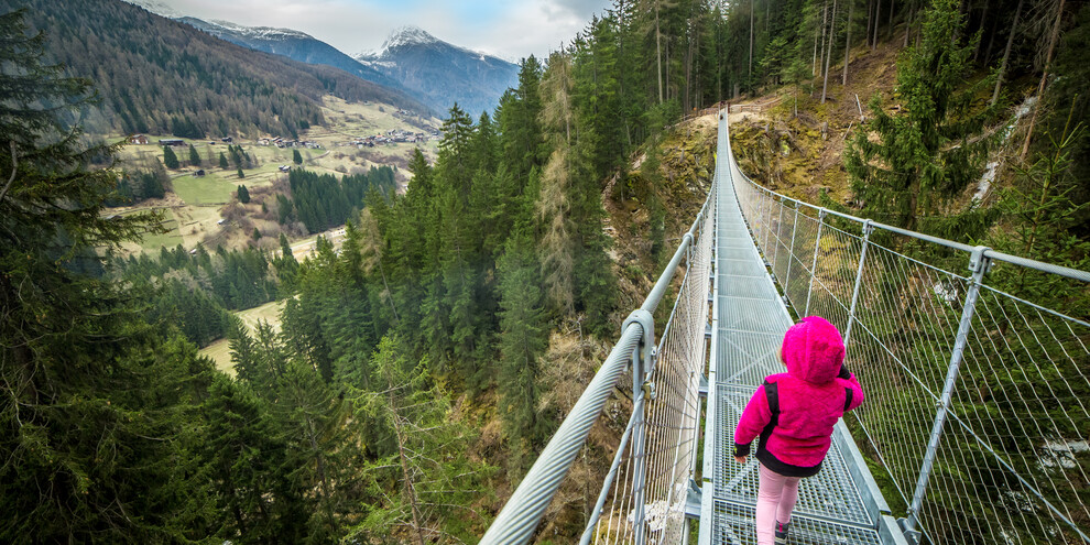 Dobrodružství na tibetském mostě, Val di Sole
