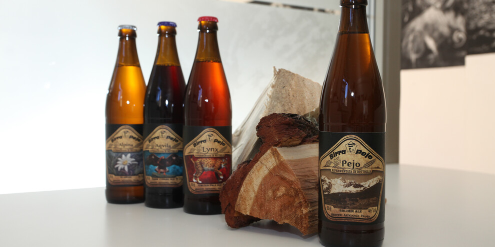 Pure spring water and berries for an anti-ageing beer