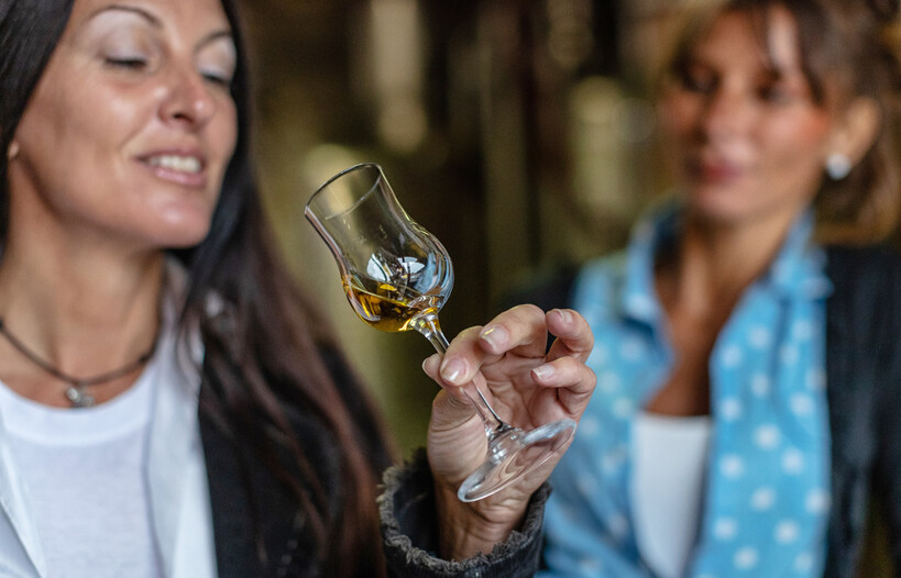 Degusta la grappa e i suoi aromi
