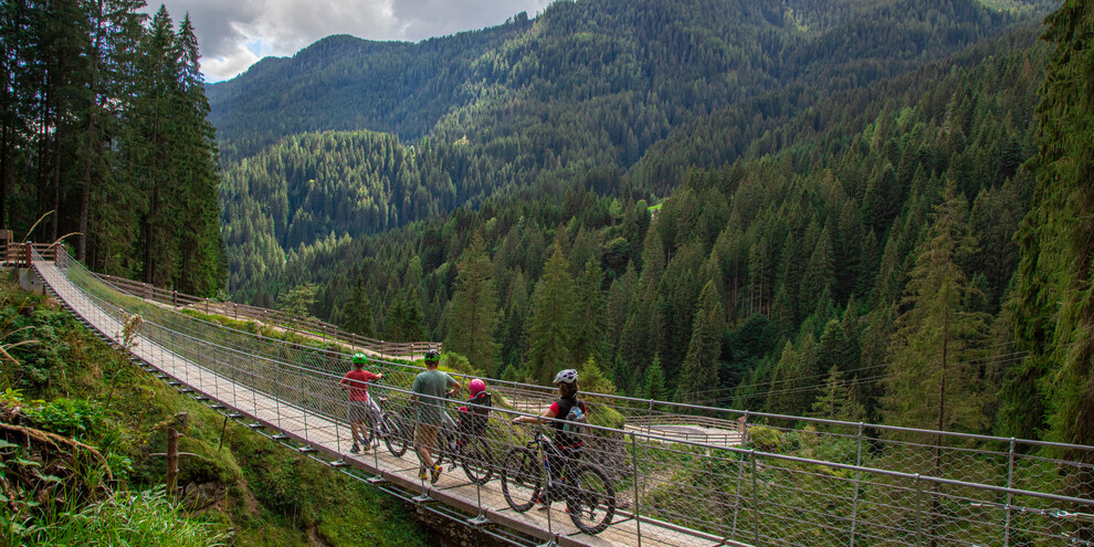 By bike at the foot of Pale di San Martino