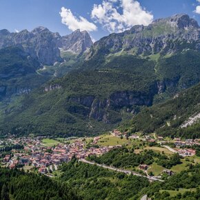 View of Molveno | © APT Dolomiti di Brenta e Paganella
