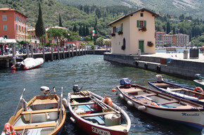 The small harbor in Torbole | © Garda Trentino