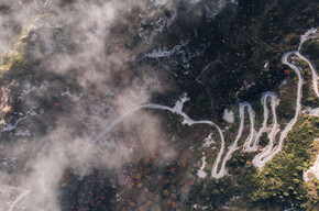 Le serpentine lungo la vecchia strada militare di Tremalzo | © Garda Trentino 