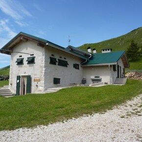 Campo Hut | © APT Rovereto Vallagarina Monte Baldo