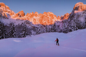 Sci alpinismo nelle Dolomiti di Brenta | © APT Dolomiti di Brenta e Paganella