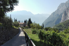 San Lorenzo, little church in Frapporta - Tenno | © Garda Trentino 