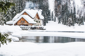 Nambino lake and refuge | © APT Madonna di Campiglio, Pinzolo, Val Rendena