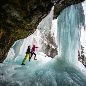 Vallesinella di Mezzo Waterfall | © Madonna di Campiglio Azienda per il Turismo 