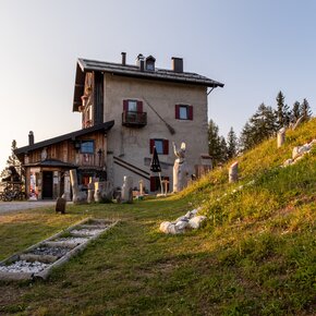 Rifugio Dosso Larici | © APT Dolomiti di Brenta e Paganella