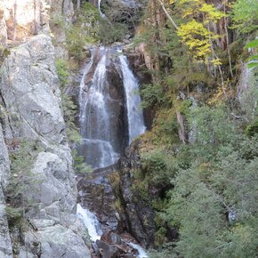 Passeggiata alla Cascata della "Val de l’infern" | © APT Trento 