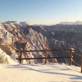 Malga Zugna Land Art snowshoeing route | © APT Rovereto Vallagarina Monte Baldo