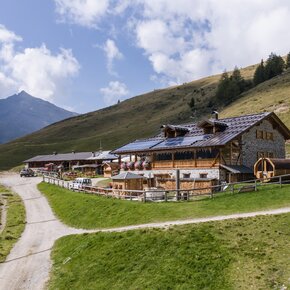Malga Monte Sole in Val di Rabbi | © APT Valli di Sole, Peio e Rabbi