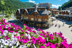 Righi Square, Madonna di Campiglio | © Madonna di Campiglio Azienda per il Turismo 