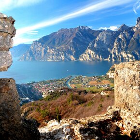 View over Lake Garda from the trenches of Monte Corno | © Garda Trentino 
