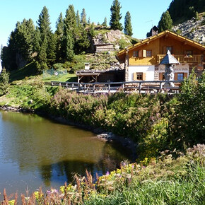 Malga sul lago | © APT Valsugana e Lagorai