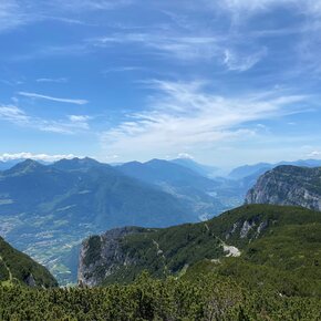 Lake Garda and Monte Bondone from the summit of Paganella | © Garda Trentino 