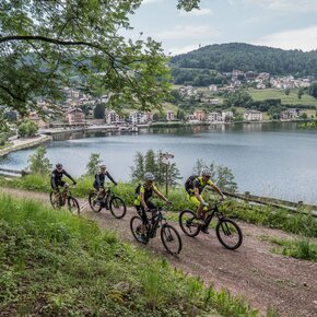 Route no.2 - Scarecrows - Baselga Bedollo | © APT Trento 