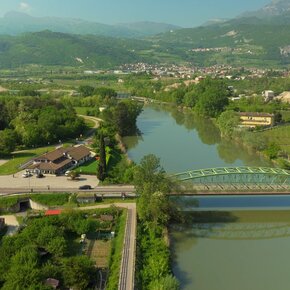 ciclopedonabile sul fiume Adige a Mori | © APT Rovereto Vallagarina Monte Baldo