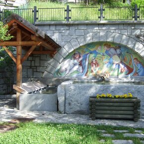 Fontana nei pressi del bivio per Montagne | © Madonna di Campiglio Azienda per il Turismo 
