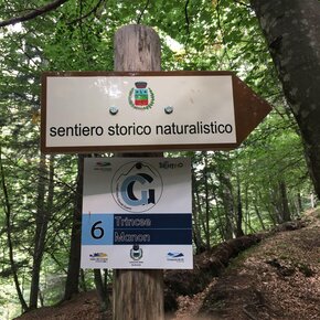 Segnaletica lungo il sentiero | © Madonna di Campiglio Azienda per il Turismo 