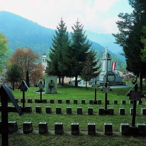 Bondo Cimitero di Guerra | © Unknown