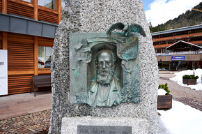 Monumento a G. B. Righi