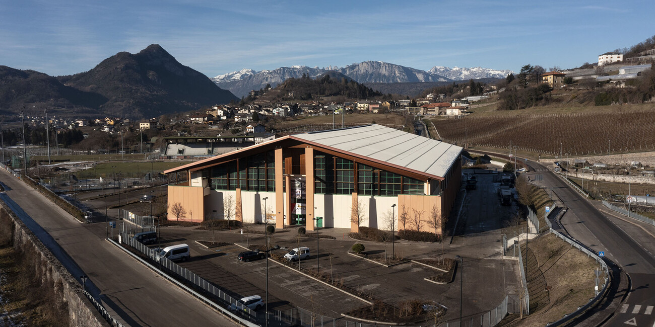 Stadio del Ghiaccio Pergine #5