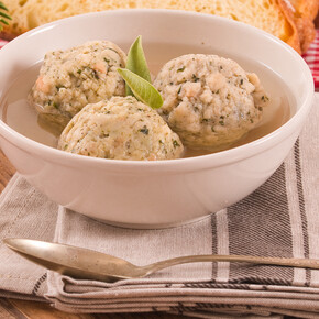 Canederli - Bread dumplings