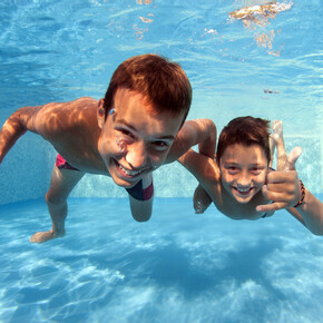 Hotel con piscina