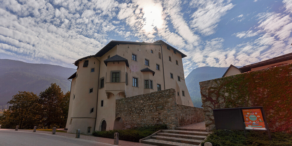 Castel Caldes