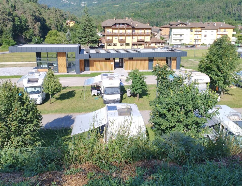 Area sosta camper Comano