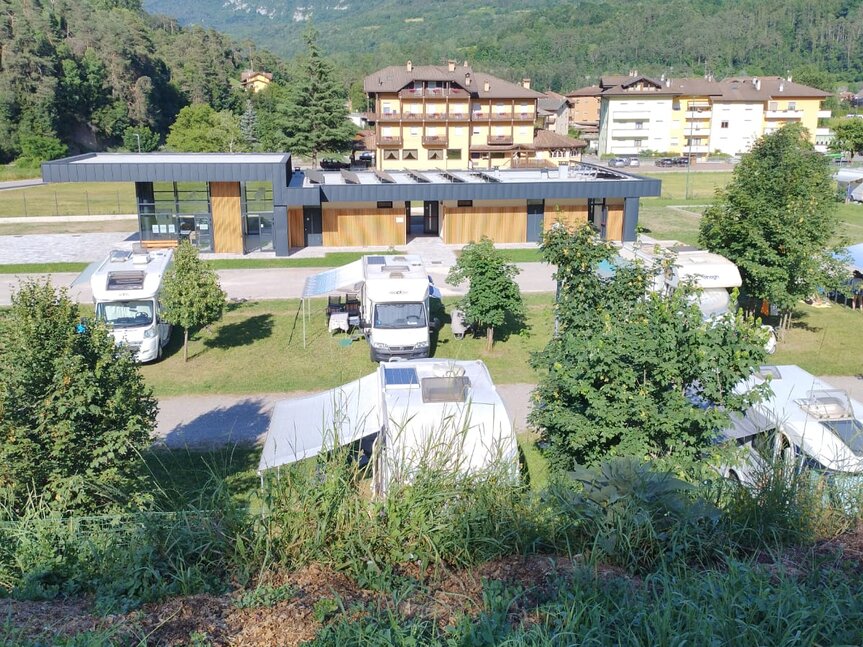 Area sosta camper Comano