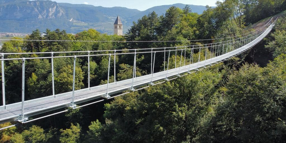 Mezzolombardo-hangbrug