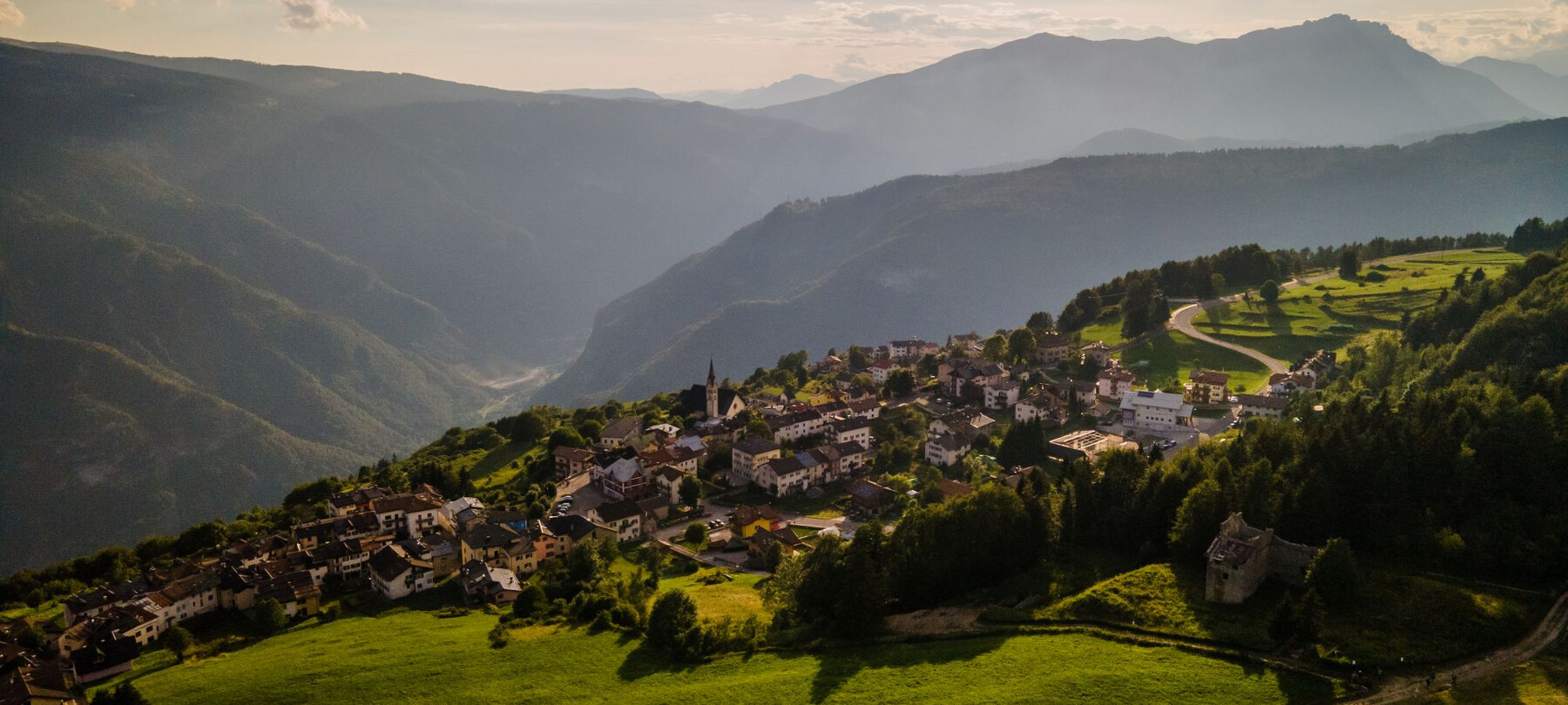 Luserna: come and discover the Cimbrian language and culture