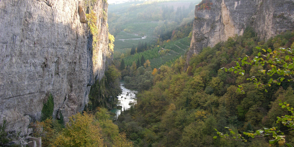 Canyon and rocky retreat – The Santa Giustina Hermitage