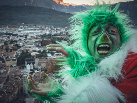 GRINCH-MISSION: Ziel – Haus des Weihnachtsmanns