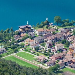 Su e giù per la Contrà