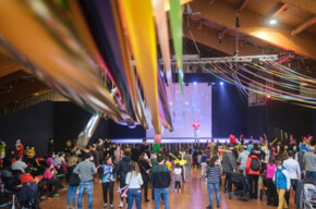 Festa al palacongressi di Andalo con giochi e diverttimento per famiglie